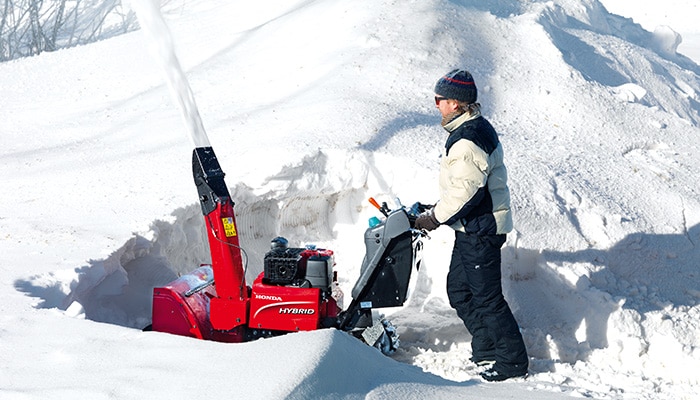 Enhanced hybrid drive, two stage performance delivers the ultimate clearing capability.